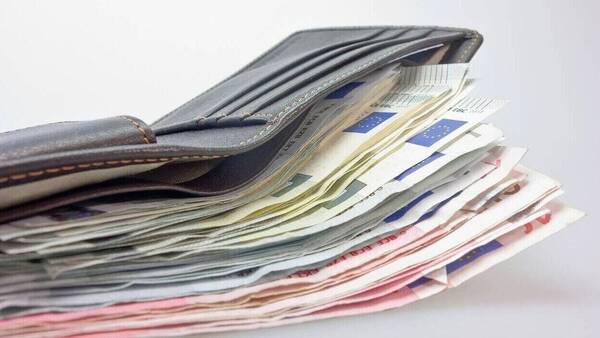 ΥΠΟΙΚ: Ενίσχυση άνω των 5,2 εκατ. για τους σεισμόπληκτους της Κρήτης