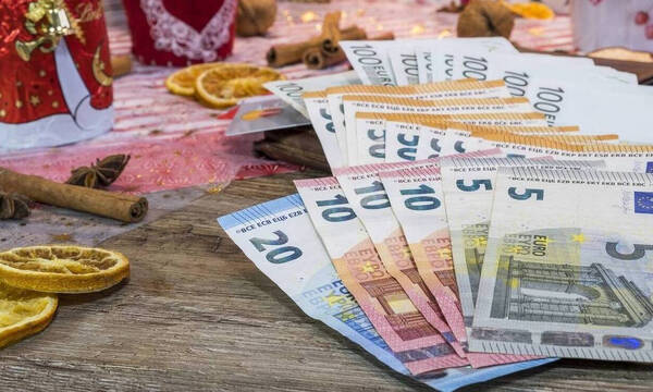 Ελάχιστο εγγυημένο εισόδημα: Διπλή η πρώτη πληρωμή τον Δεκέμβριο