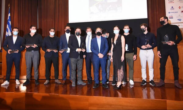 Πόλο: Η ΕΣΟΑ τίμησε την «ασημένια» Ολυμπιονίκη Εθνική ομάδα πόλο Ανδρών (photos)