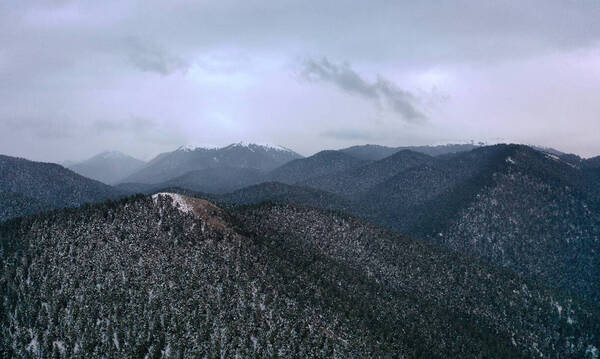 Καιρός: Φεύγει η «Κάρμελ» από αύριο Δευτέρα - Πού θα σημειωθούν χιονοπτώσεις