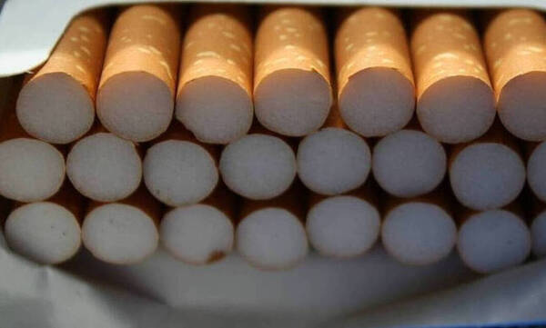 Θεσσαλονίκη: Πάνω από 1,4 εκατ. λαθραία τσιγάρα κατασχέθηκαν σε αποθήκη στην Ευκαρπία