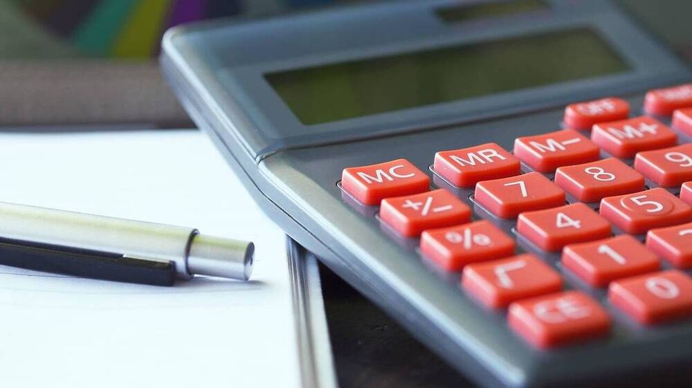 Επεκτείνεται και στο φορολογικό έτος 2022 η έκπτωση διαφημιστικών δαπανών των επιχειρήσεων