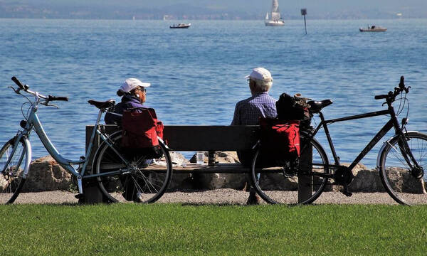 Συντάξεις: Μόνο μία εθνική για τους διπλοσυνταξιούχους - Τι ισχύει για το όριο των 360 ευρώ