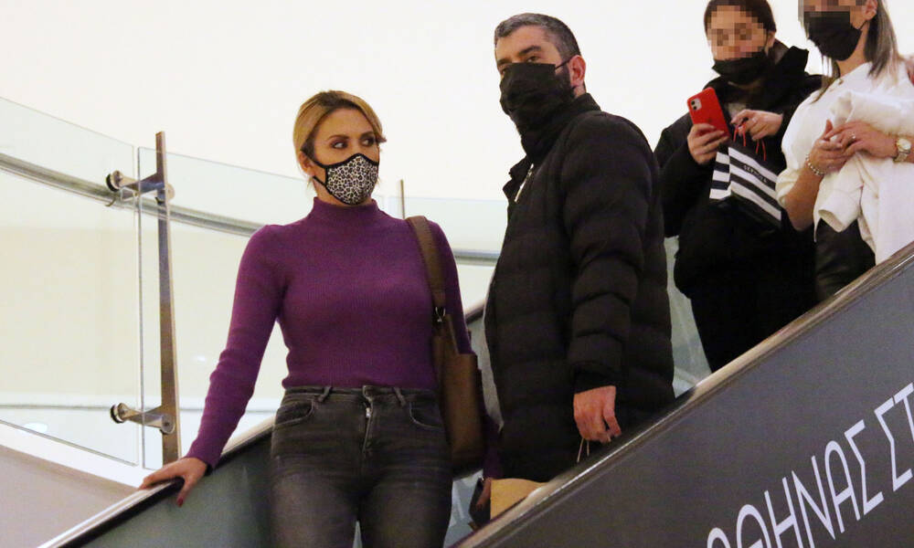 Φωτεινή Πετρογιάννη: Σπάνια δημόσια εμφάνιση με τον σκηνοθέτη σύντροφό της!