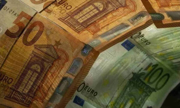 Μειώθηκε το επιτόκιο των νέων δανείων, αμετάβλητο τα επιτόκια καταθέσεων