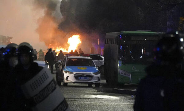 Καζακστάν: Οκτώ νεκροί και 317 τραυματίες στην κρίση του αερίου - Ρωσική επέμβαση θέλει ο Τοκάγεφ