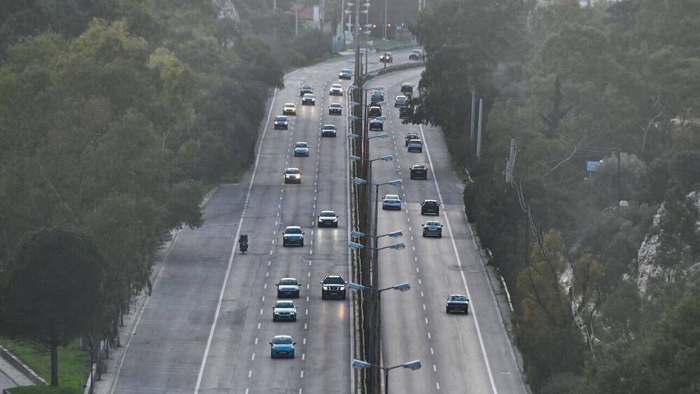 Τέλη κυκλοφορίας: Έως τα τέλη Φεβρουαρίου η δυνατότητα πληρωμής τους
