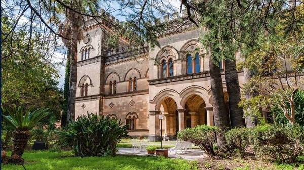 Ένα καστέλο-κομψοτέχνημα στη Σικελία πωλείται σε δημοπρασία - Εμφανίστηκε στην ταινία «Νονός»