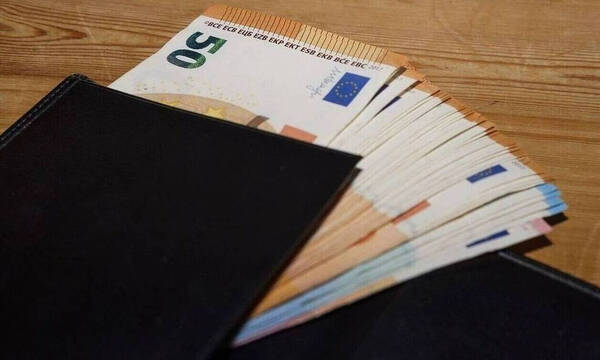 Πως φορολογείται η δωρεά περιουσιακών στοιχείων που βρίσκονται εκτός Ελλάδας