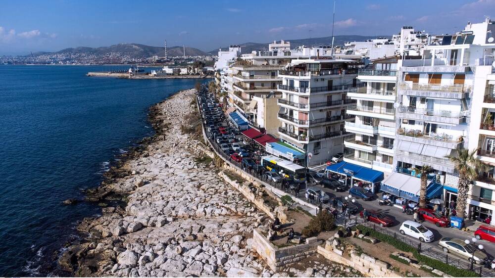 ΕΝΦΙΑ: Ποιοι θα πληρώσουν λιγότερο φόρο φέτος - Οι βασικές αλλαγές