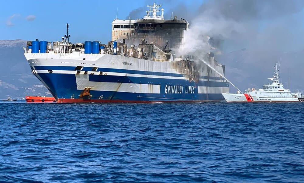 Euroferry Olympia: Πληροφορίες και για άλλους επιζώντες στο πλοίο - Αγωνιώδης επιχείρηση