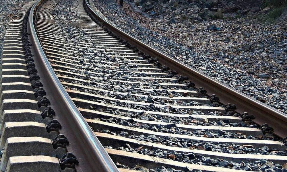 Γυναίκα παρασύρθηκε και διαμελίστηκε από τρένο στο Κρυονέρι - Όλα δείχνουν αυτοκτονία