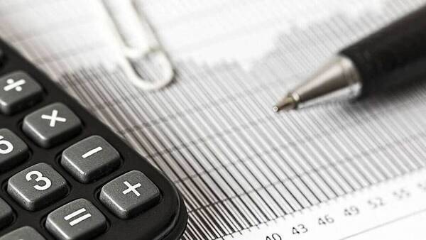 Τι πρέπει να κάνετε για να επικαιροποιήσετε τα στοιχεία σας στην ΑΑΔΕ