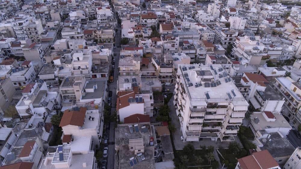 Άπιαστο όνειρο η απόκτηση κατοικίας για τα νεότερα ζευγάρια