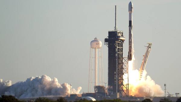 Μπορεί η μηδενική βαρύτητα να νικήσει τον καρκίνο; Ένα φάρμακο έφτασε στο διάστημα για να το μάθει