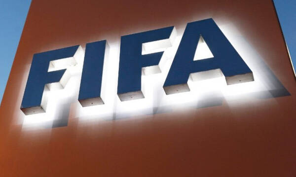 FIFA: Ειδική μεταγραφική περίοδος για παίκτες που εγκλωβίστηκαν στον πόλεμο