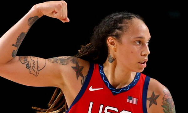 WNBA: Αγνοούνται τα ίχνη δημοφιλούς μπασκετμπολίστριας μετά τη σύλληψη της στη Ρωσία