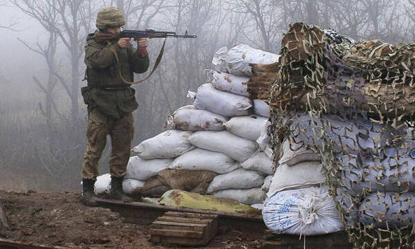 Σφυροκόπημα της Ρωσίας για να πέσει το Κίεβο - Μαίνεται ο πόλεμος στην Ουκρανία - Live οι εξελίξεις