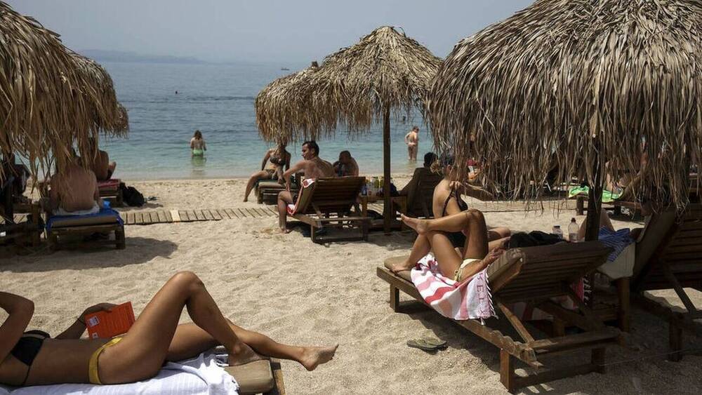 Νέες ρυθμίσεις για την παραχώρηση απλής χρήσης αιγιαλού και παραλίας