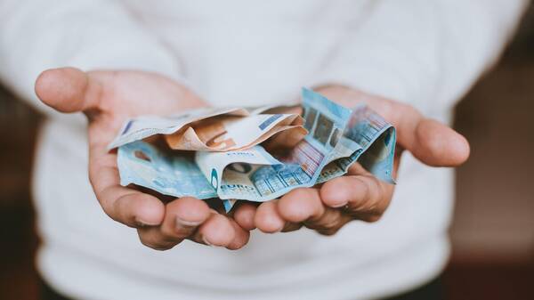 Δώρο Πάσχα 2022: Πότε θα το λάβουν οι εργαζόμενοι του ιδιωτικού τομέα