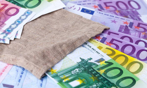 Συντάξεις Απριλίου 2022: Πότε θα δουν λεφτά οι συνταξιούχοι - Οι οριστικές ημερομηνίες πληρωμής