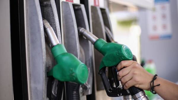 Επιδότηση καυσίμων: Ποιοι οι δικαιούχοι και τι πρέπει να προσέξουν