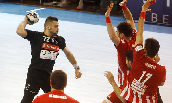 Handball Premier: «Μάχη» μέχρι… τελικής πτώσης για Ολυμπιακό και ΠΑΟΚ για μια θέση στους τελικούς