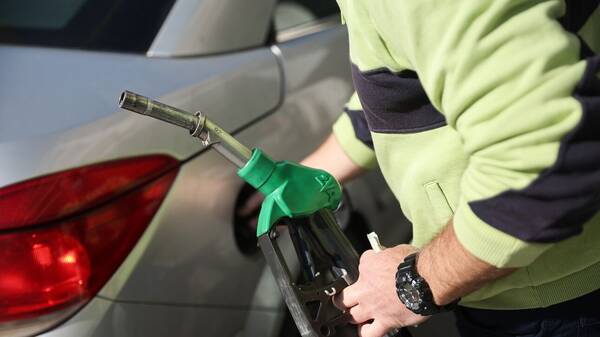 Επιδότηση καυσίμων - gov.gr: Πώς θα καταβληθεί στους δικαιούχους και έως πότε θα ισχύει