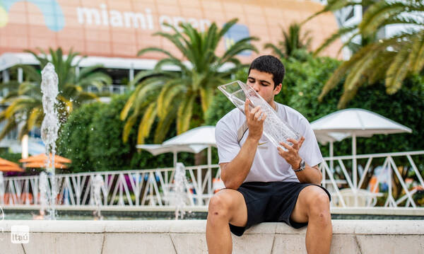 Το παιδί θαύμα πρωταθλητής στο Miami Open- Αλκαράθ: «Δεν έχω λόγια να περιγράψω πως νιώθω»(pics+vid)