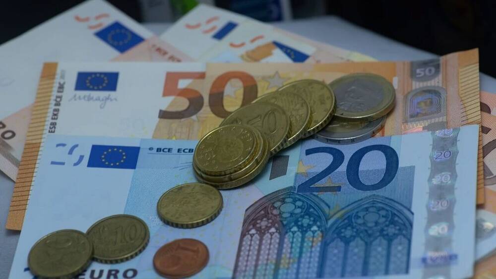 Παράθυρο για μείωση ΦΠΑ κατά 30% στα νησιά