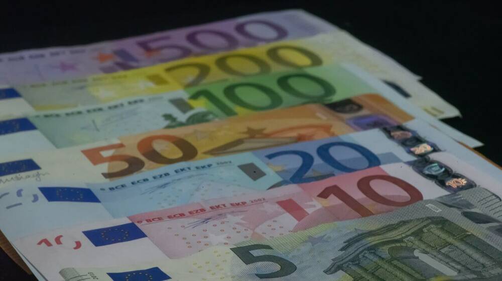 Δώρο Πάσχα 2022: Πότε καταβάλλεται φέτος και πώς υπολογίζεται