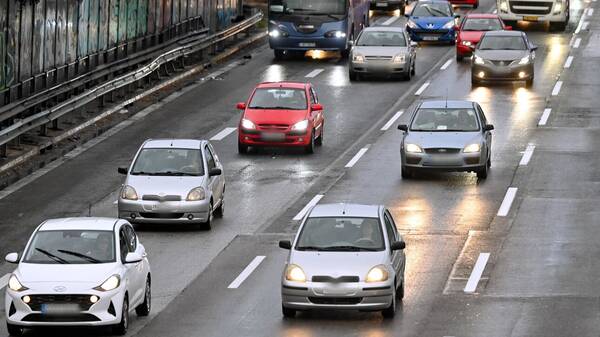 Τέλη κυκλοφορίας: Πληρωμή με τον μήνα – Όλα όσα προβλέπει η τροπολογία
