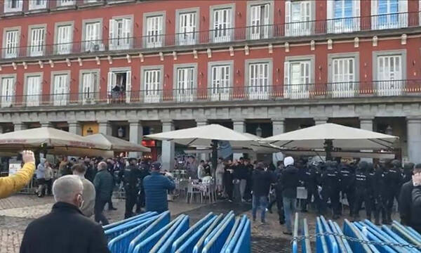 Άγρια επεισόδια στη Μαδρίτη - Ξύλο μεταξύ οπαδών της Τσέλσι και της Σίτι με την Αστυνομία (video)