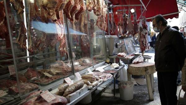 Πάσχα 2022: Πόσο θα κοστίσει φέτος το εορταστικό τραπέζι