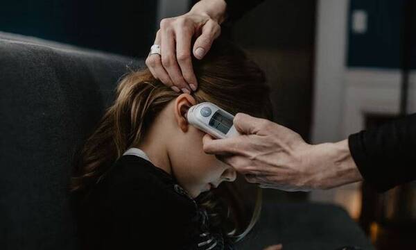 Συναγερμός για τη μυστηριώδη ηπατίτιδα σε παιδιά - Τι λέει ο ΕCDC