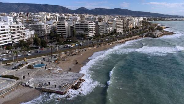 Μεταβιβάσεις ακινήτων: Προβλήματα με τα πιστοποιητικά μη οφειλής ΤΑΠ και τις βεβαιώσεις μηχανικών