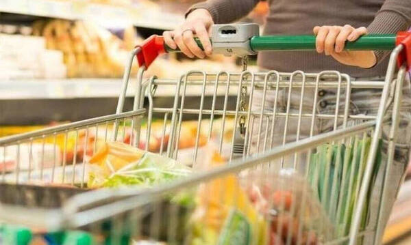 Η μάχη με την ακρίβεια και οι νέες παρεμβάσεις