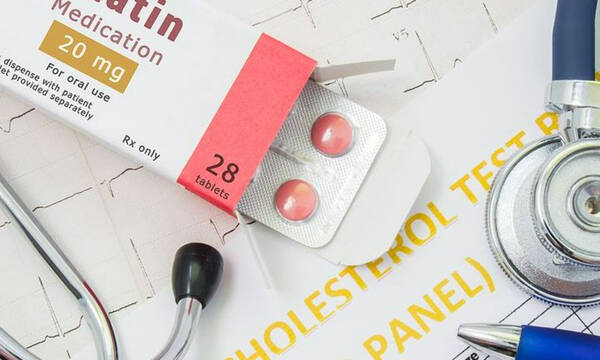 Τρία φάρμακα που αυξάνουν τον κίνδυνο δυνητικά θανατηφόρων παρενεργειών σε συνδυασμό με τις στατίνες