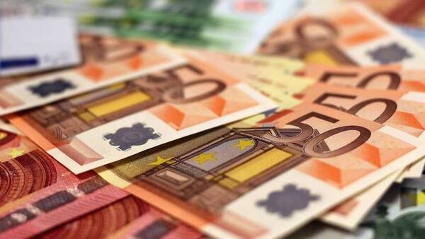 Επιδόματα e-ΕΦΚΑ - ΟΑΕΔ: Πότε καταβάλλονται στους δικαιούχους