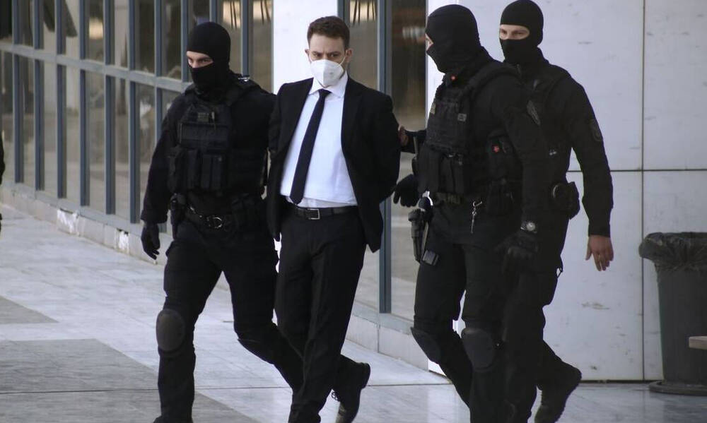 Δίκη Γλυκά Νερά: Έκλαψε ο Μπάμπης Αναγνωστόπουλος - «Ψυχρός εκτελεστής», είπε η αντιεισαγγελέας