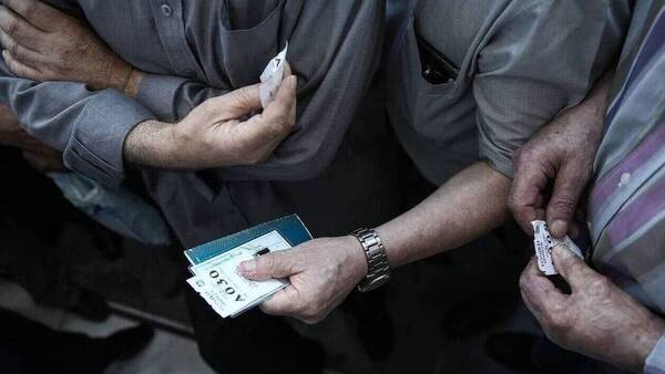 Πότε ξεκινούν οι καταβολές των συντάξεων Μαΐου: Οι ημερομηνίες ανά ταμείο