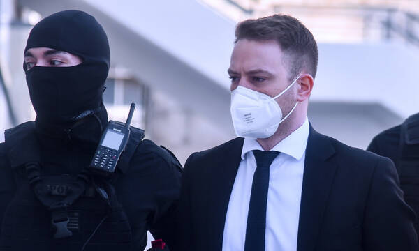 Πόσα χρόνια θα μείνει στη φυλακή ο Μπάμπης Αναγνωστόπουλος - Ξέσπασε ο πατέρας της Καρολάιν