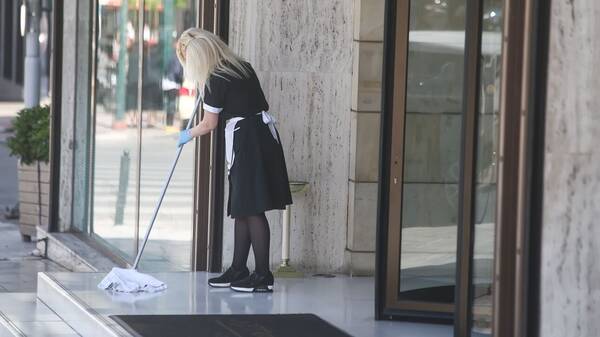 Τουρισμός και εστίαση έφεραν ρεκόρ εικοσαετίας με 124.365 νέες θέσεις εργασίας τον Απρίλιο