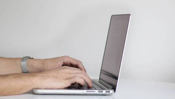 Eπιστρεπτέα προκαταβολή: Παρατείνεται μέχρι το τέλος Ιουλίου η αποπληρωμή της πρώτης δόσης