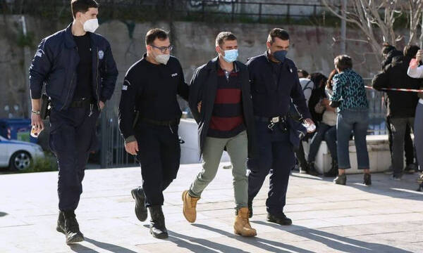 Δίκη προπονητή: Κατέθεσαν ξανά οι γονείς - «Ψευδής η καταγγελία βιασμού» λένε οι συναθλήτριες