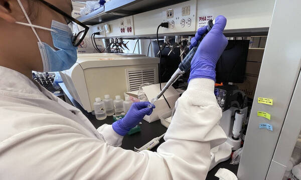 ΕΟΔΥ: Ανακοίνωσε το πρώτο κρούσμα ευλογιάς των πιθήκων στη χώρα μας