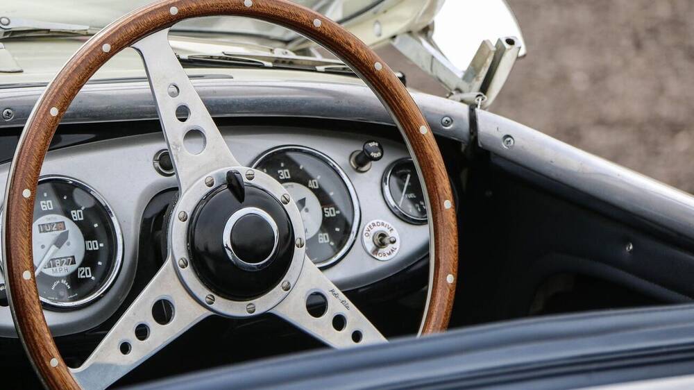 Αιωνόβια στο τιμόνι: 100χρονη Ιταλίδα ανανέωσε της την άδεια οδήγησής της