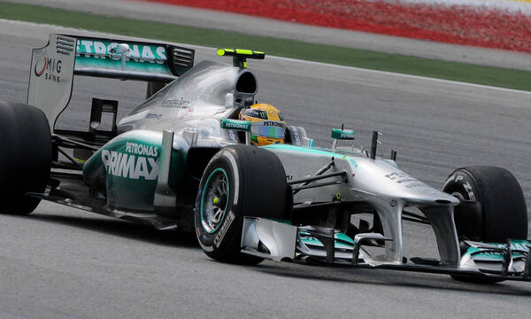 Formula 1: Προβλήματα με Χάμιλτον - Αμφίβολη η συμμετοχή του Βρετανού στο επόμενο Grand Prix