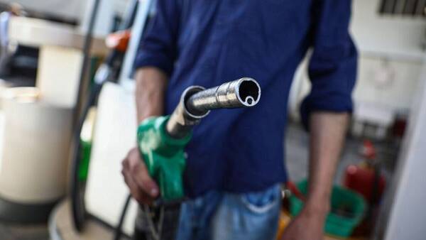 Στη σφράγιση πρατηρίων που πωλούν νοθευμένα καύσιμα προχωρεί η ΑΑΔΕ – Θα δημοσιοποιεί τα στοιχεία