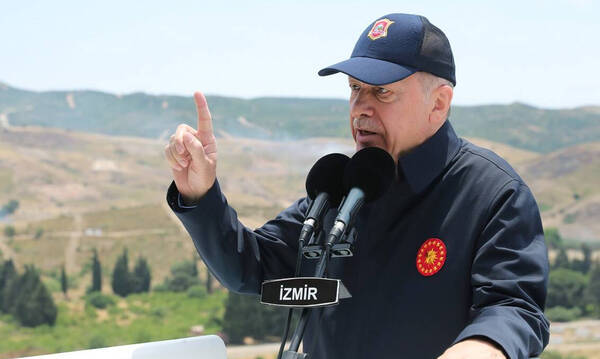 Συνεχίζει ακάθεκτος ο Ερντογάν - Αδιανόητες δηλώσεις και προσωπικές αναφορές στον Κυριάκο Μητσοτάκη